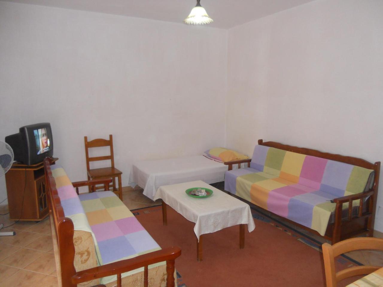 Sea View Apartment Onorato 1 Vlorë Esterno foto