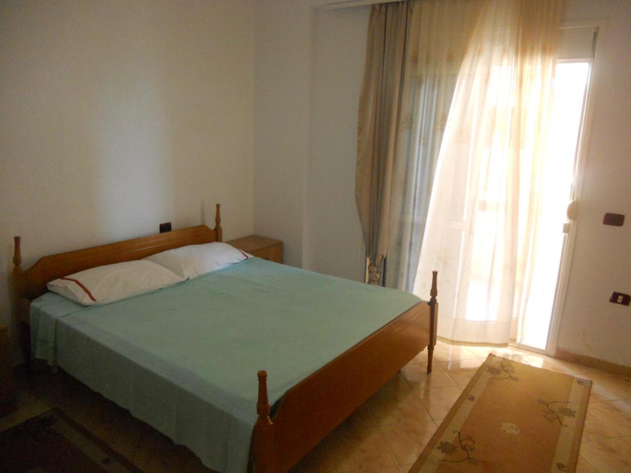Sea View Apartment Onorato 1 Vlorë Esterno foto